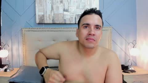 Snapshot of vale_n_matt chatting on 6, 12, 2024 Samantha y Matt online show from 6, 12, 2024