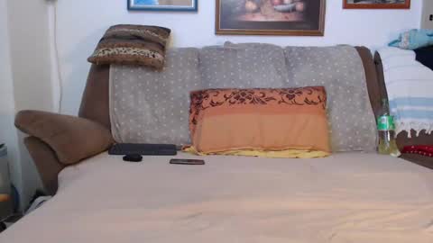 Snapshot of valemer chatting on 4, 2, 2025 Cheating Slut online show from 4, 2, 2025