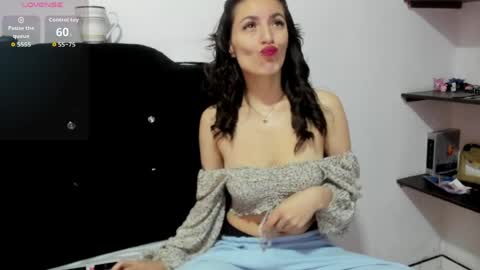 valemorales413 online show from 31, 3, 2026