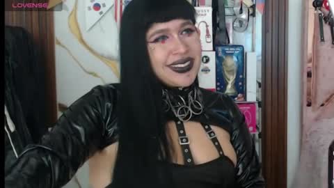 valen_ross7 online show from 8, 7, 2026