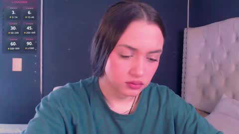 IG-valen mendoza99  twitter valenthompson99 online show from 6, 3, 2025