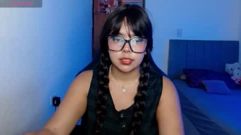 Snapshot of valenbeauty chatting on 21, 5, 2026 valenbeauty online show from 21, 5, 2026