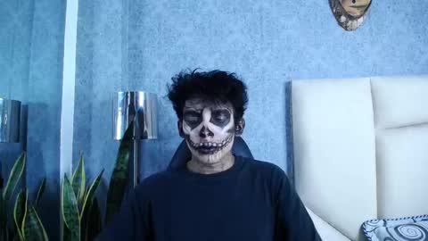 Snapshot of valenorlerot chatting on 12, 10, 2025 Valenor online show from 12, 10, 2025