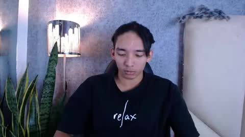 Snapshot of valenorlerot chatting on 15, 10, 2025 Valenor online show from 15, 10, 2025