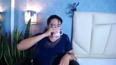 Snapshot of valenorlerot chatting on 18, 10, 2025 Valenor online show from 18, 10, 2025