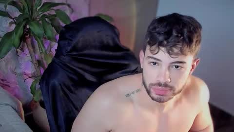 valenthinoking online show from 14, 9, 2025