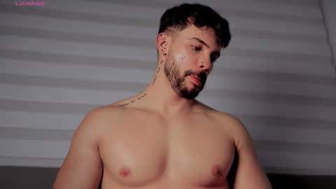 valenthinoking online show from 17, 11, 2025