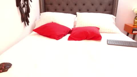 Valen Ferrer online show from 17, 3, 2026