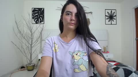 Snapshot of valentina_lopes chatting on 3, 2, 2025 valen online show from 3, 2, 2025