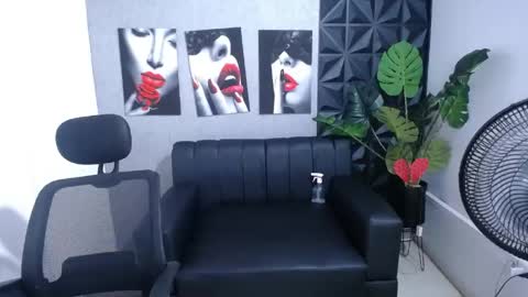 Valentina  online show from 2, 6, 2026