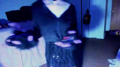 Snapshot of valentinas_dream chatting on 15, 9, 2025 Tina Bates online show from 15, 9, 2025