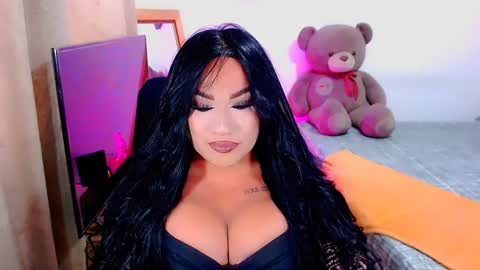    online show from 17, 12, 2024