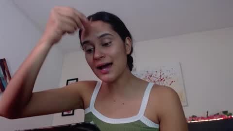 V A L E N T I N I online show from 24, 10, 2025