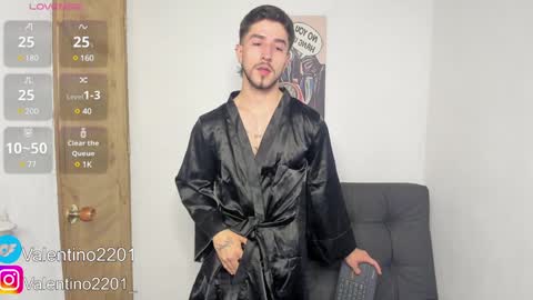 Snapshot of valentino2201 chatting on 9, 2, 2025 valentino online show from 9, 2, 2025