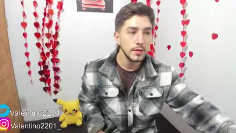 Snapshot of valentino2201 chatting on 21, 2, 2025 valentino online show from 21, 2, 2025