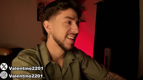Snapshot of valentino2201 chatting on 12, 3, 2025 valentino online show from 12, 3, 2025