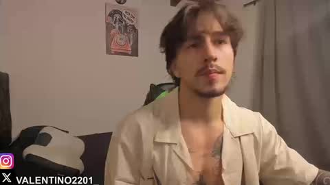 Snapshot of valentino2201 chatting on 15, 9, 2025 valentino online show from 15, 9, 2025