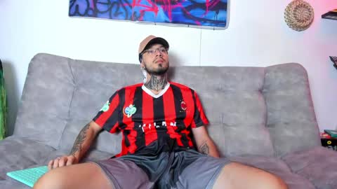 Snapshot of valentino_bel chatting on 5, 6, 2026 Nick online show from 5, 6, 2026