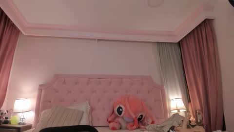 Snapshot of valentoro1 chatting on 9, 2, 2026 Vale Toro online show from 9, 2, 2026