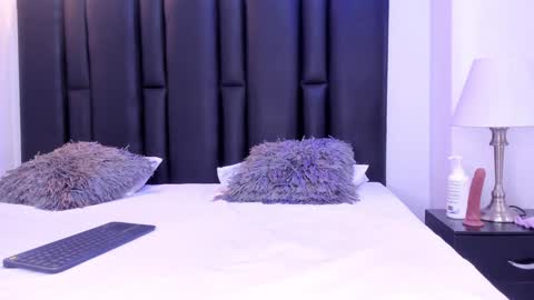 valeri_tafur online show from 7, 2, 2025