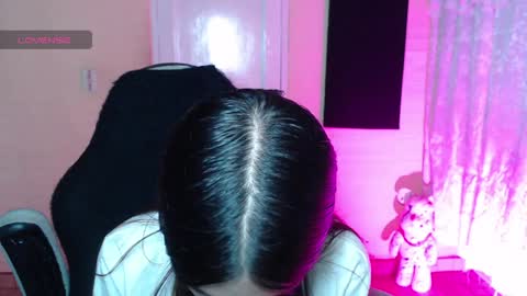 Snapshot of valeria_mendozza chatting on 16, 1, 2025   online show from 16, 1, 2025