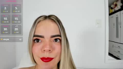 Snapshot of valerialoren chatting on 1, 10, 2025 valerialoren online show from 1, 10, 2025