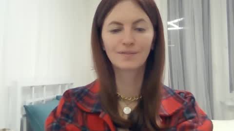 valerie_rose777 online show from 5, 1, 2025