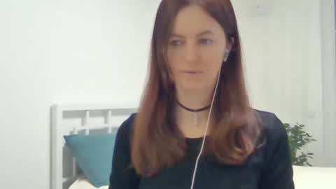 valerie_rose777 online show from 23, 2, 2025