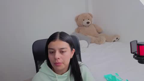 Juli C online show from 18, 2, 2026