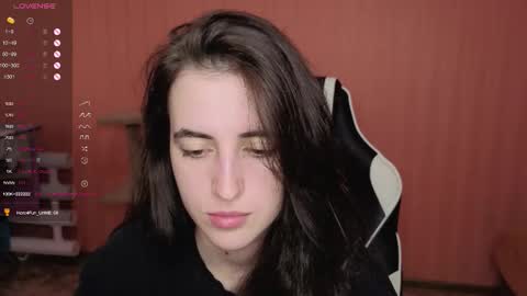 Snapshot of valeritiio chatting on 12, 10, 2025 valeritiio online show from 12, 10, 2025