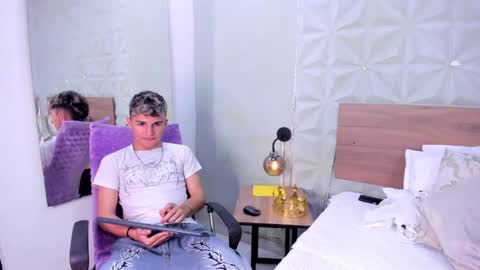 V A L E R I U S  online show from 21, 5, 2026