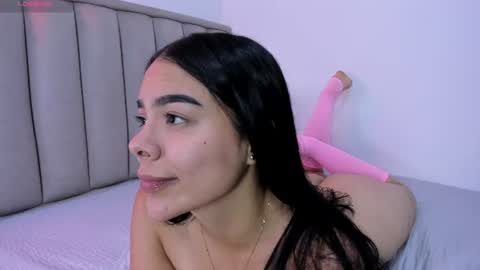 Cris  online show from 10, 7, 2026