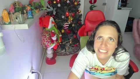 Snapshot of valery_adams1 chatting on 10, 12, 2024 Valery adams1 online show from 10, 12, 2024