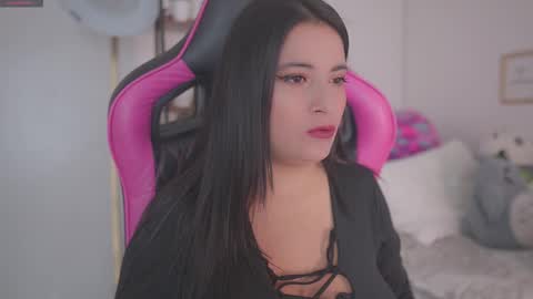 Snapshot of valery_belmort chatting on 2, 2, 2026 Valery Belmort online show from 2, 2, 2026