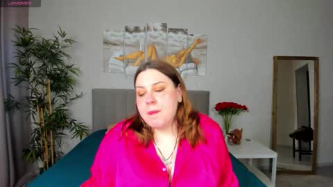 Snapshot of valery_grand chatting on 2, 2, 2026 Valery online show from 2, 2, 2026