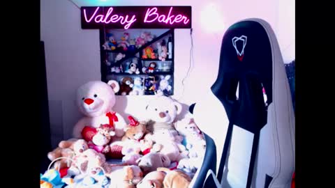 B V Naughty online show from 24, 10, 2025
