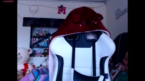 B V Naughty online show from 11, 11, 2025