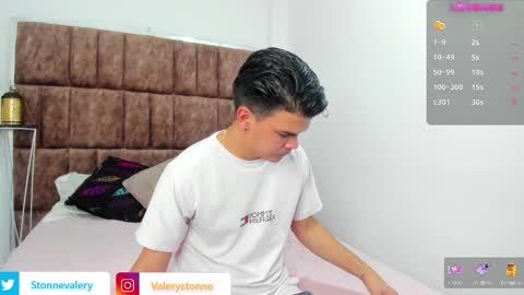 Snapshot of valerystonne_ chatting on 5, 1, 2025 Valery Stonne online show from 5, 1, 2025