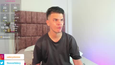 Snapshot of valerystonne_ chatting on 8, 2, 2025 Valery Stonne online show from 8, 2, 2025