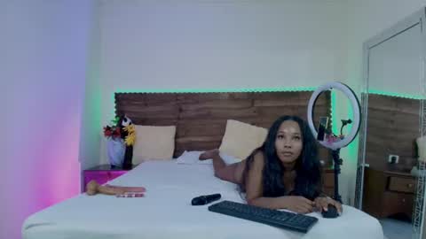 Snapshot of valeska_rousee chatting on 19, 7, 2026 Valeska online show from 19, 7, 2026