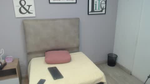 valevicious online show from 15, 9, 2025