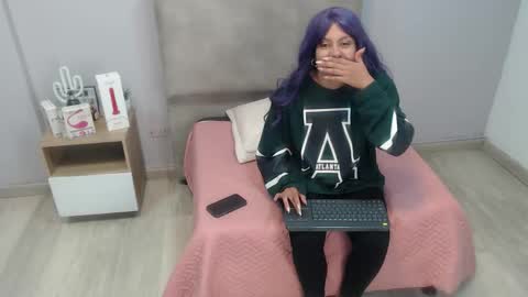 valevicious online show from 4, 10, 2025