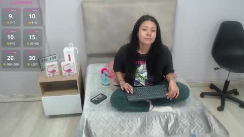 valevicious online show from 5, 12, 2025