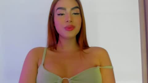 Snapshot of valezny69 chatting on 19, 7, 2026 Valezny V online show from 19, 7, 2026
