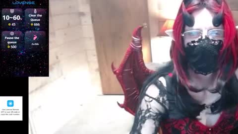 Snapshot of valhanna_ chatting on 5, 11, 2025 Valhanna online show from 5, 11, 2025