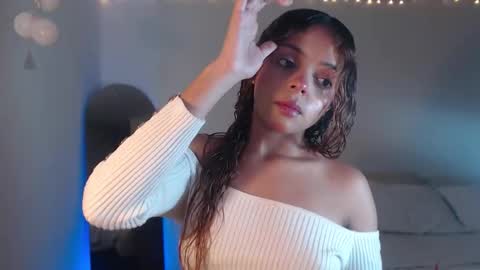 Snapshot of valientegirl_ chatting on 10, 2, 2026 VALIENTE online show from 10, 2, 2026