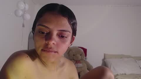 Snapshot of valientegirl_ chatting on 22, 2, 2026 VALIENTE online show from 22, 2, 2026