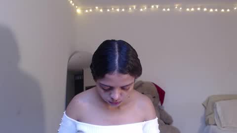 Snapshot of valientegirl_ chatting on 1, 3, 2026 VALIENTE online show from 1, 3, 2026