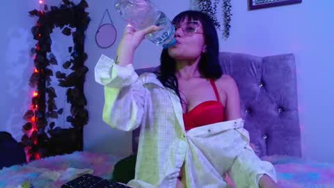 valkiry_ online show from 11, 3, 2026