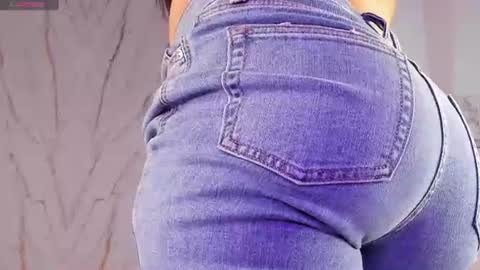 Snapshot of valloletsamar chatting on 27, 6, 2026 Vallolet Peach online show from 27, 6, 2026
